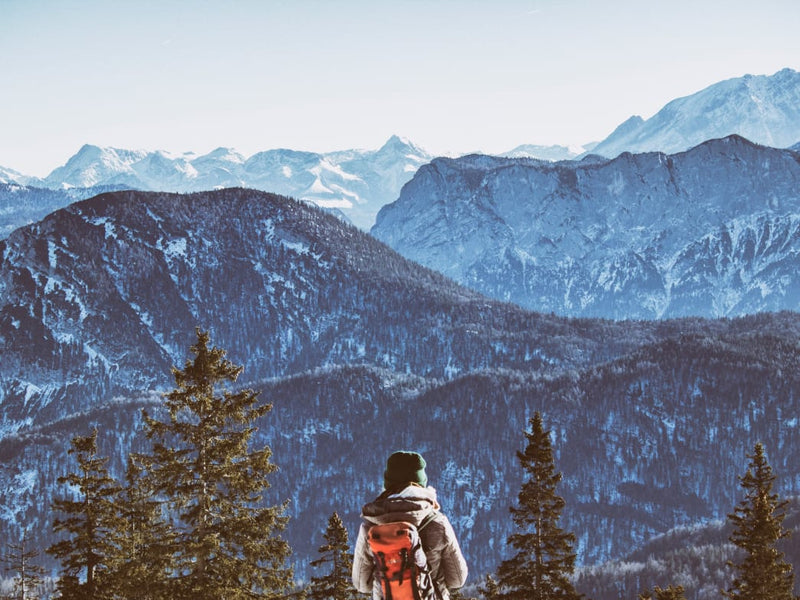 5 Ways to Beat the Cold on Winter Hikes