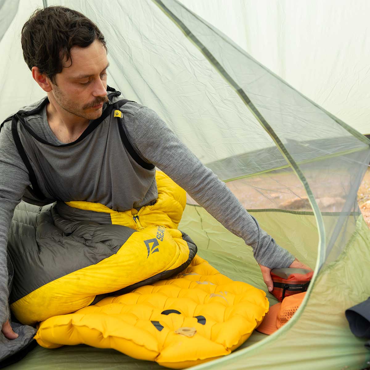 Escapist Mesh Bug Shelter